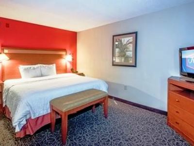 Hampton Montgomery-south-airport Hotel 3*